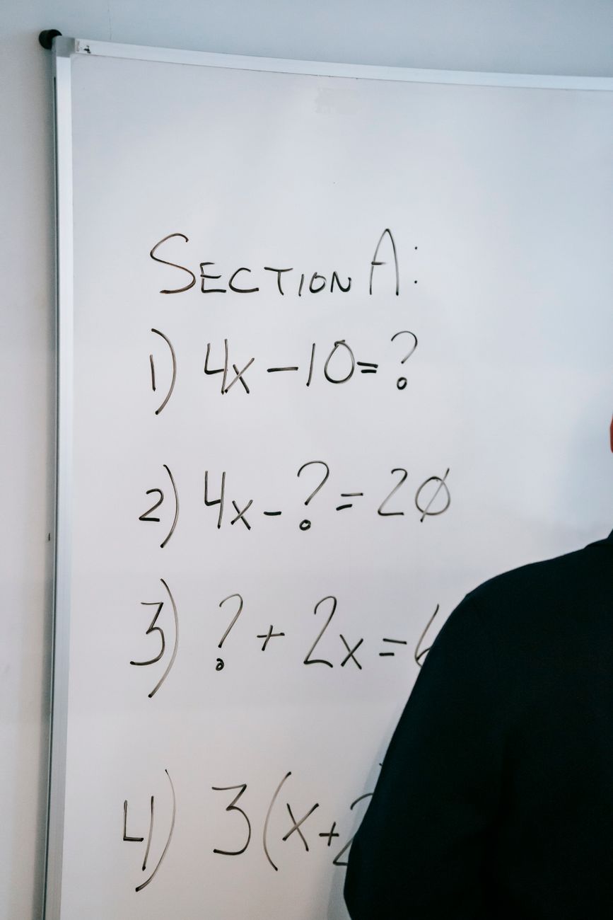 How Many Questions Are in GRE Verbal? 40 Questions, 20 per Section